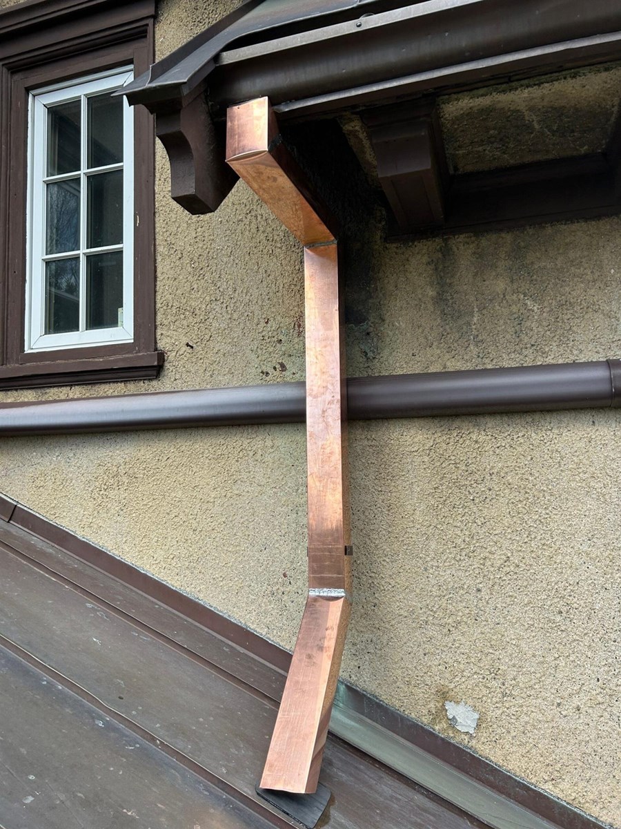 gutter replacement contractors in Massachusetts