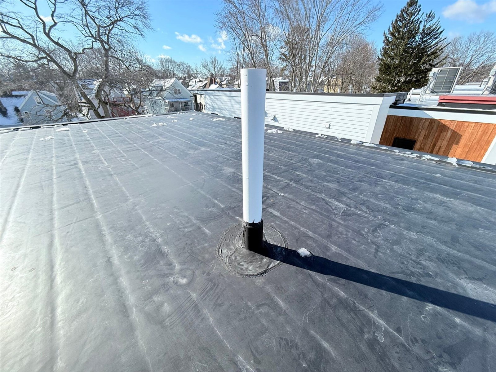 rubber roof contractors in Massachusetts