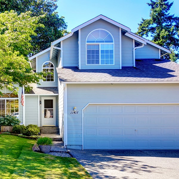 free roofing quote for homeowners in Newton, MA