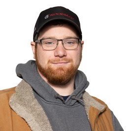 Ryan C: Roofing operations manager in massachusetts